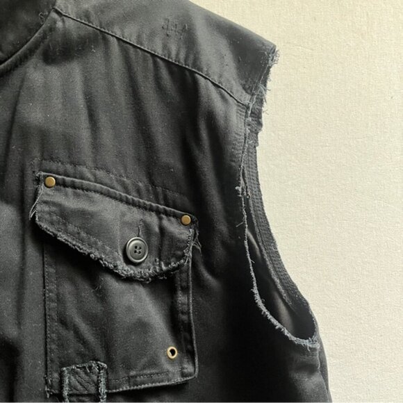 Red Squad fringe distressed black denim cotton vest Sz L - Picture 4 of 13